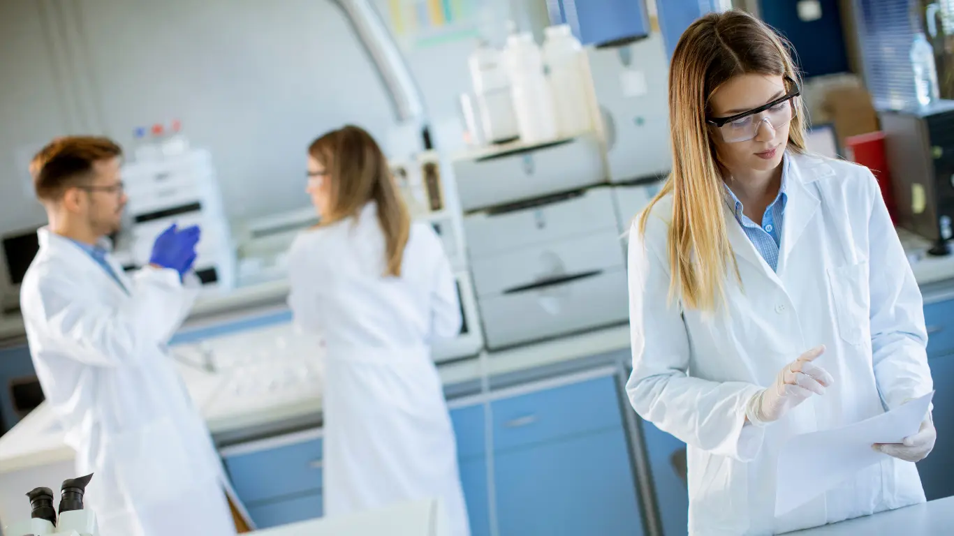 Coactivité au laboratoire et sécurité : relevez le défi